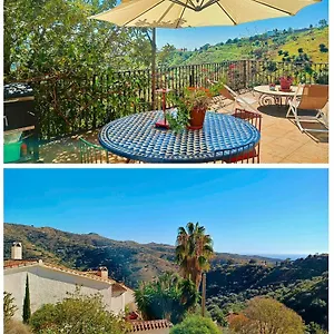 https://casa-medina-andalucia-magia.1costadelsol.com